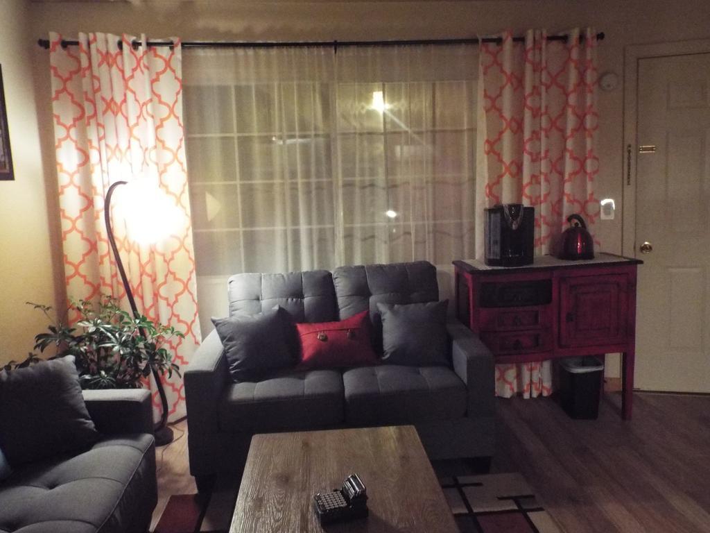 Globetrotter Lodge 홀브룩 외부 사진
